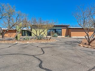 9055 E Bears Path Rd, Tucson, AZ 85749