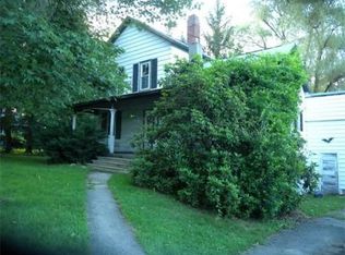 50 Warwick Rd, Northfield, MA 01360