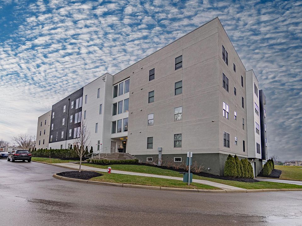 1st image of 5339 Highpointe Lakes Dr Unit 1101