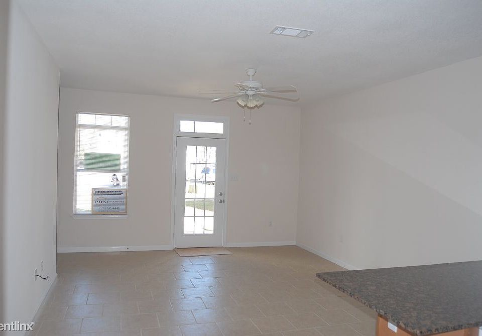 1st image of 1180B Century Oaks Dr