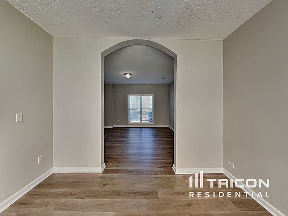 3rd image of 110 Melrose Creek Dr