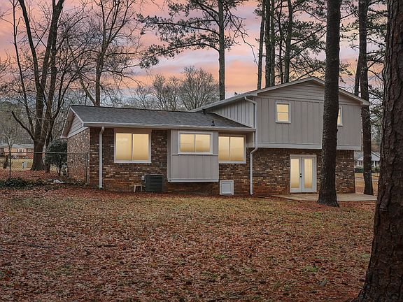 2nd image of 4021 Ebenezer Dr