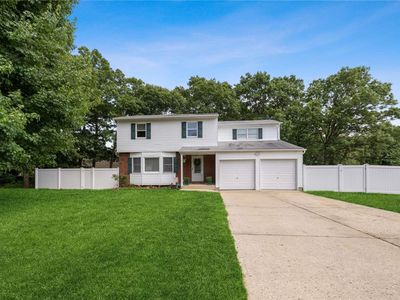 102 Sampson Avenue, Islandia, NY, 11749