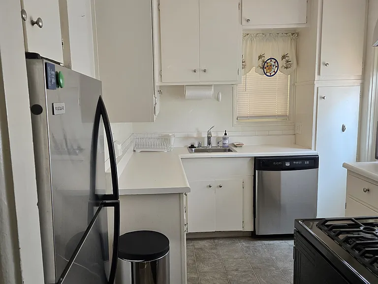 676 J Ave — Photo 22
