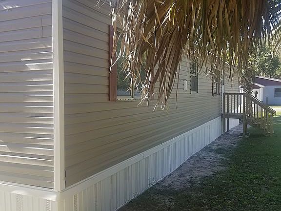 4th image of 717 NW Florida Ave