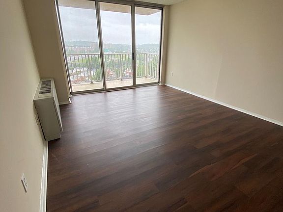 3rd image of 1225 Martha Custis Dr APT 1215