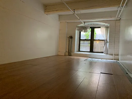 Rented by Carnegie Management Inc | media 24