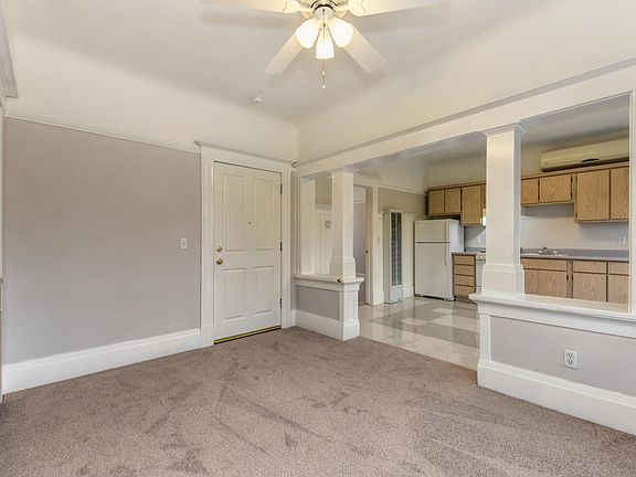 3rd image of 531 12th St Unit B