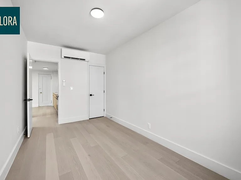 310 E 12th St #5G — Photo 5