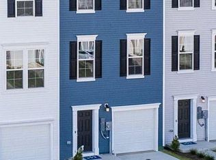 19 Gray Silver Rd, Inwood, WV 25428