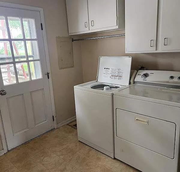 203 S Yates St — Photo 13