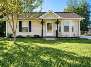 1033 Bush Ave, Oak Grove, KY 42262