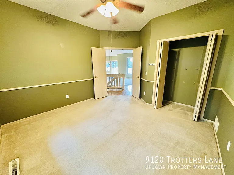 9120 Trotters Ln — Photo 25