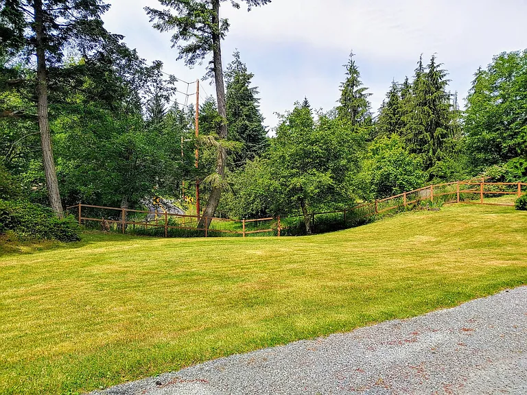 2495 Goss Lake Rd — Photo 25