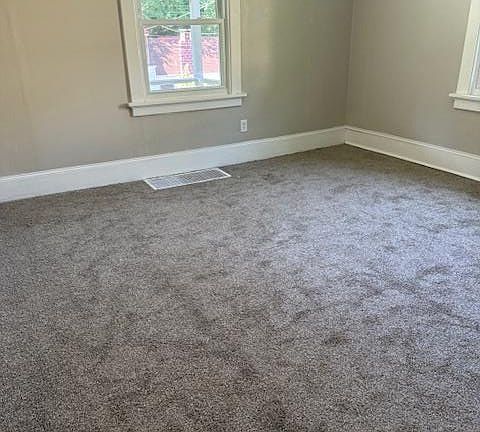 4th image of 9934 Valley Dr