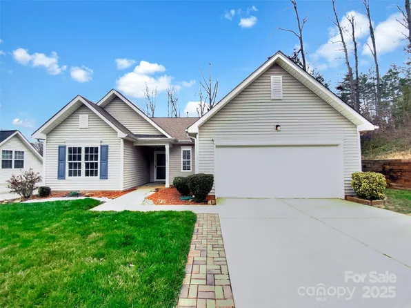 5928 Briggs Dr, Charlotte, NC 28269