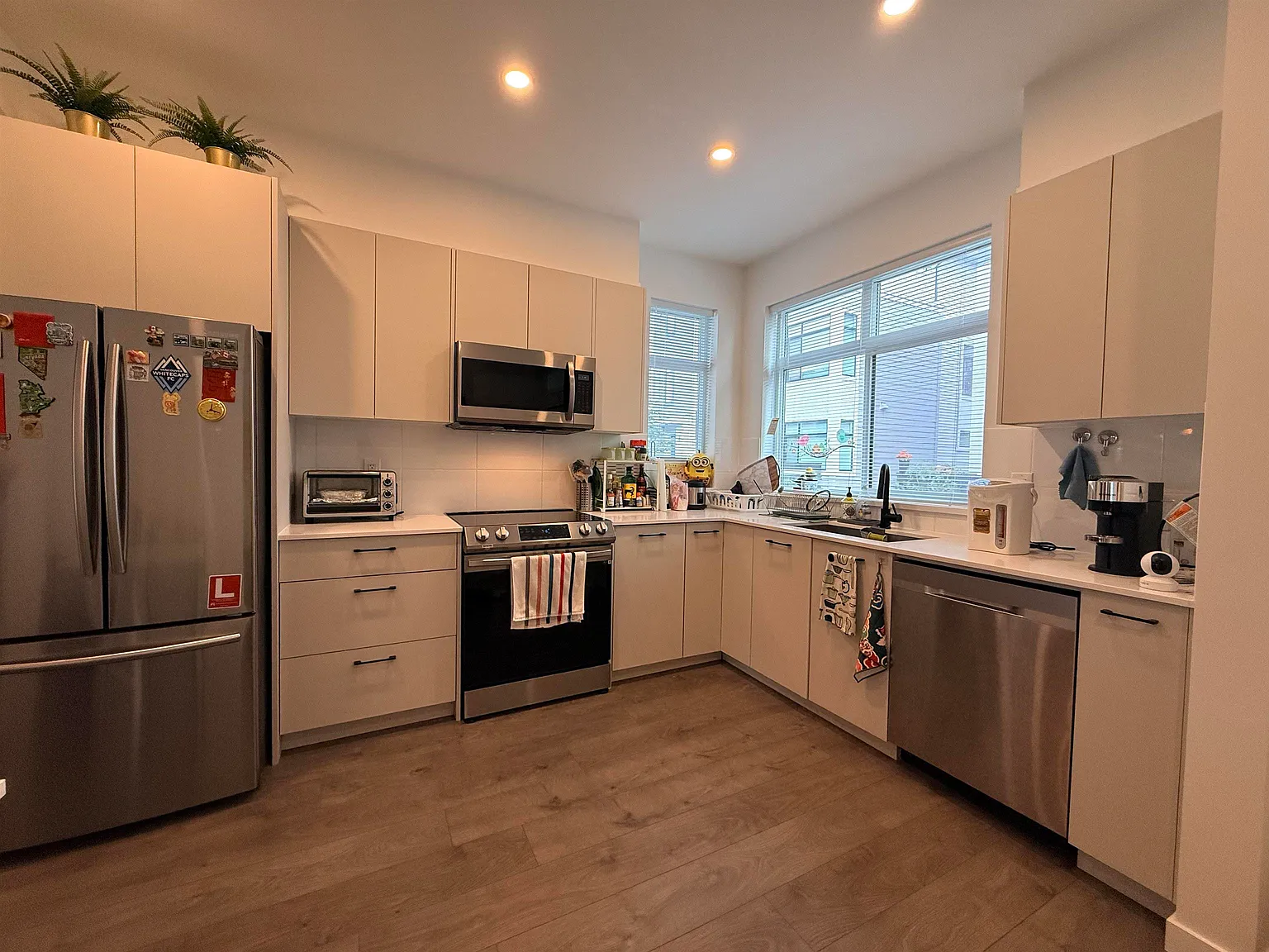 2 bed, 1240 sqft, $2,800 — Photo 4