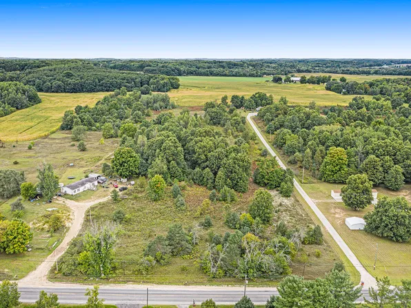 E Loop Rd, Hesperia, MI 49421