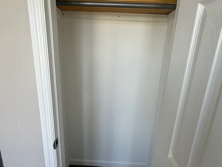 241 Duncan Ave #5C — Photo 6