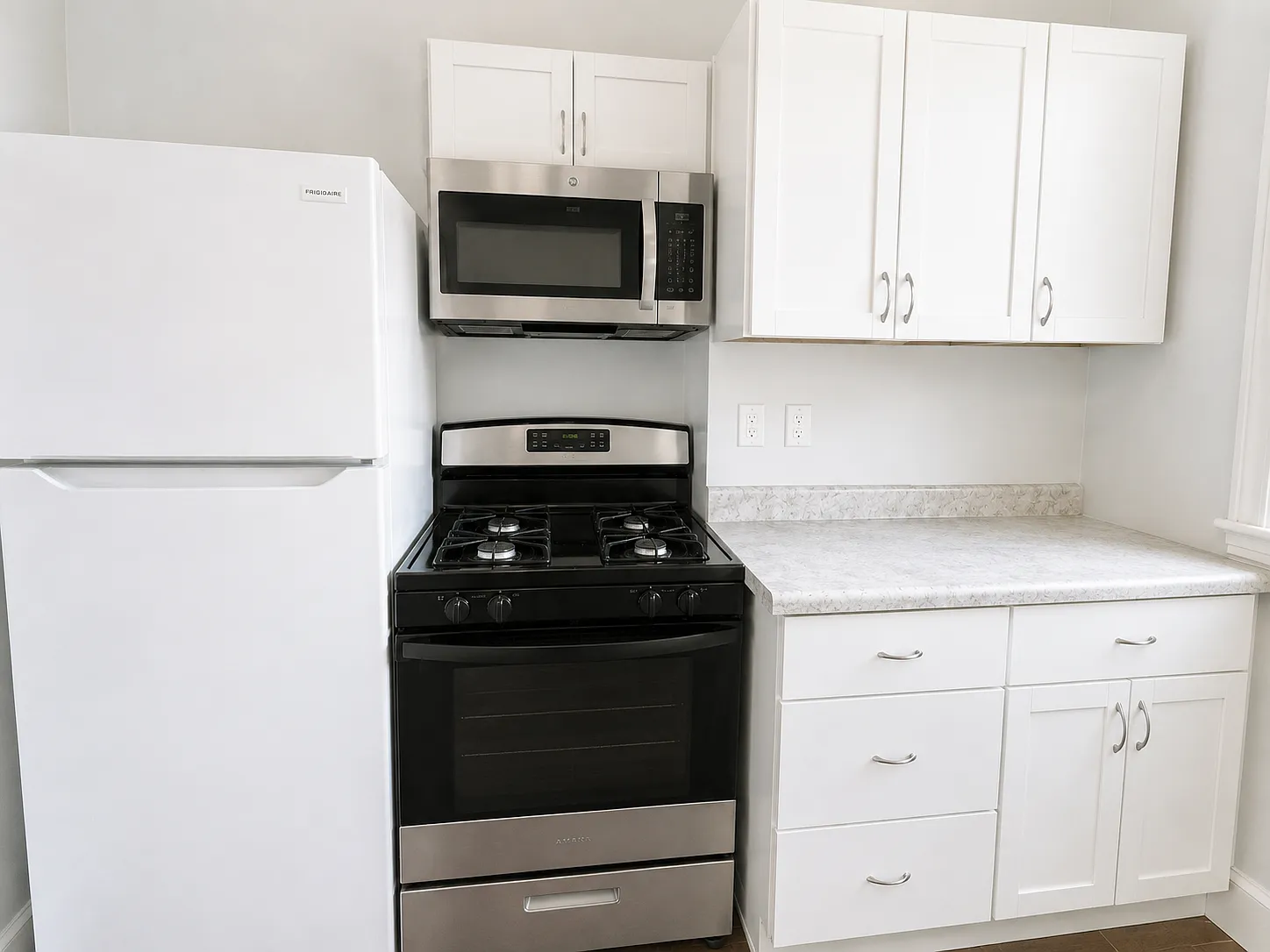 2 bed, 1113 sqft, $1,100 — Photo 4