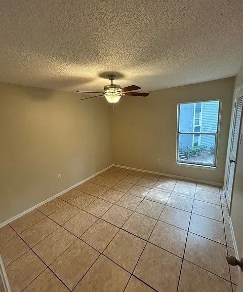 3823 Bay Club Cir #204 — Photo 7