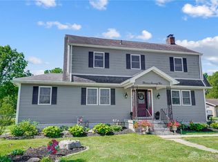 1375 W Possum Rd, Springfield, OH 45506