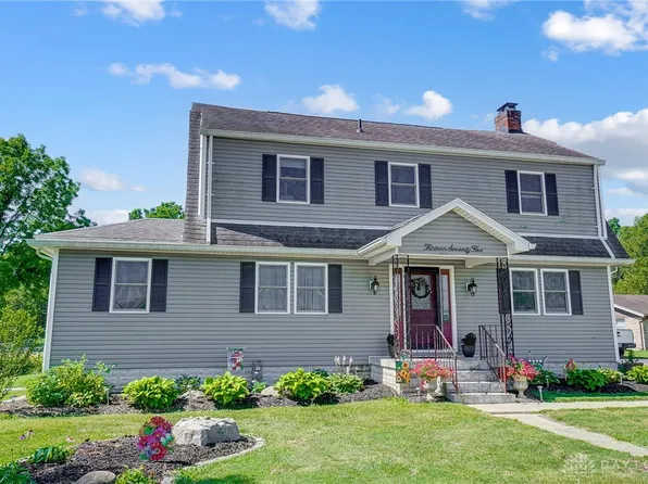 1375 W Possum Rd, Springfield, OH 45506