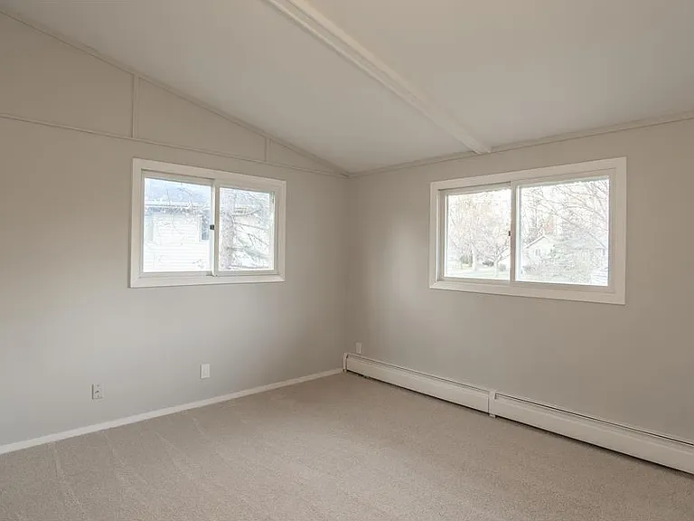 19115 Homestead Cir — Photo 15