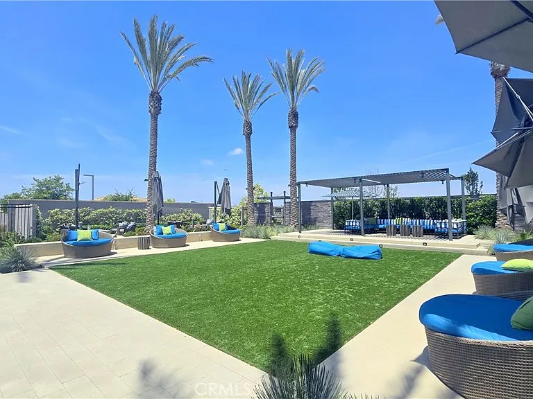2245 Skylar Pl — Photo 37
