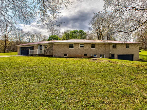 140 Keck Ln, Ruffs Dale, PA 15679