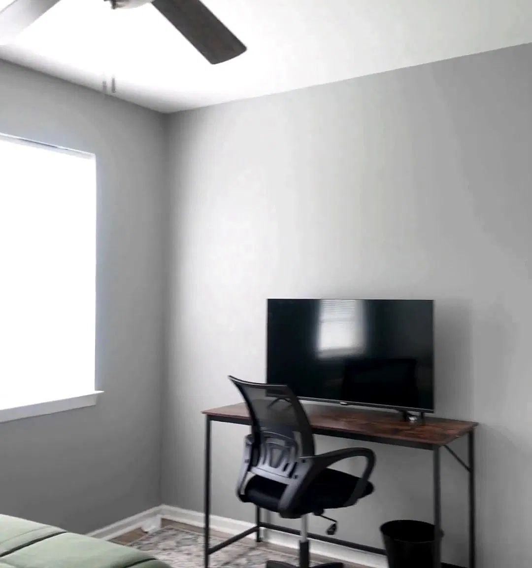 5 bed, 2431 sqft, $1,350 — Photo 4
