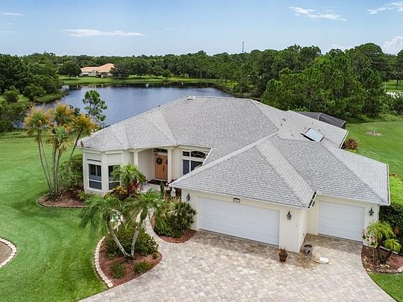 3rd image of 5647 Wood Stork Ln