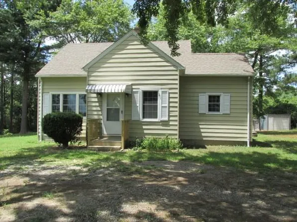 66 Murphys Pl, Haynesville, VA 22472