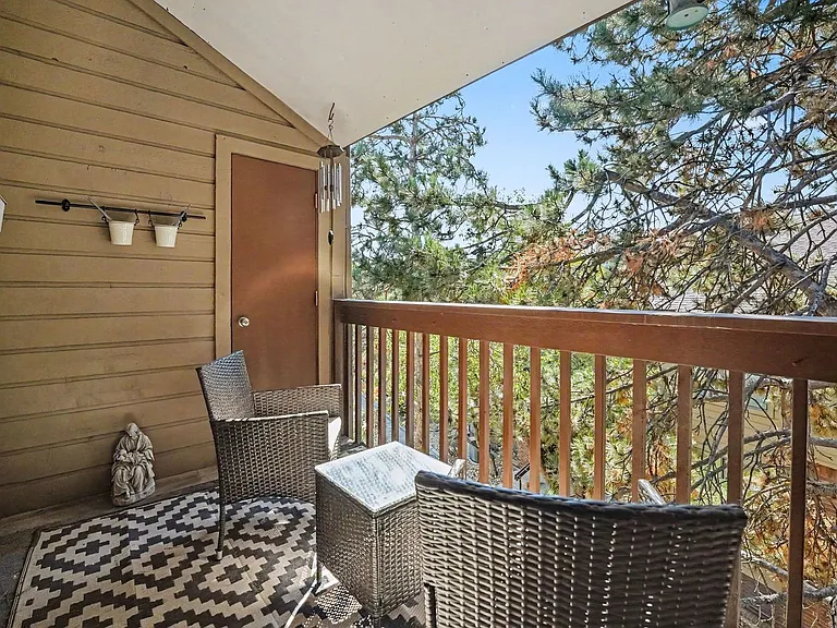 416 Wright St #304 — Photo 15