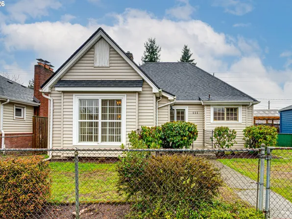 111 NW 40th St, Vancouver, WA 98660