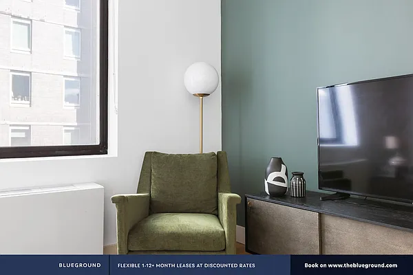 Rented by The Blueground | media 2