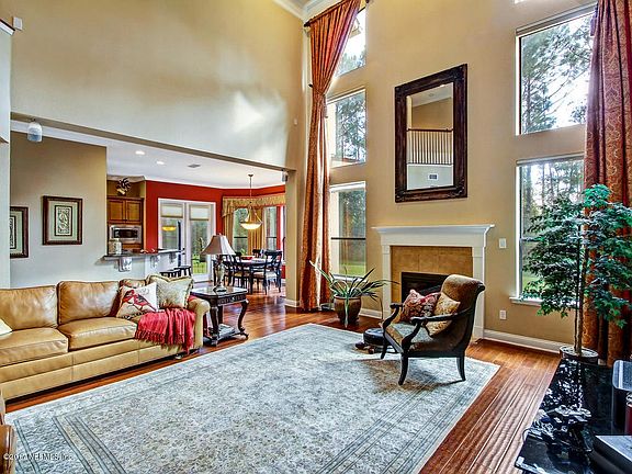 2nd image of 3659 Eastbury Dr