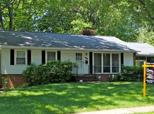 5517 Hinton St, Springfield, VA 22151