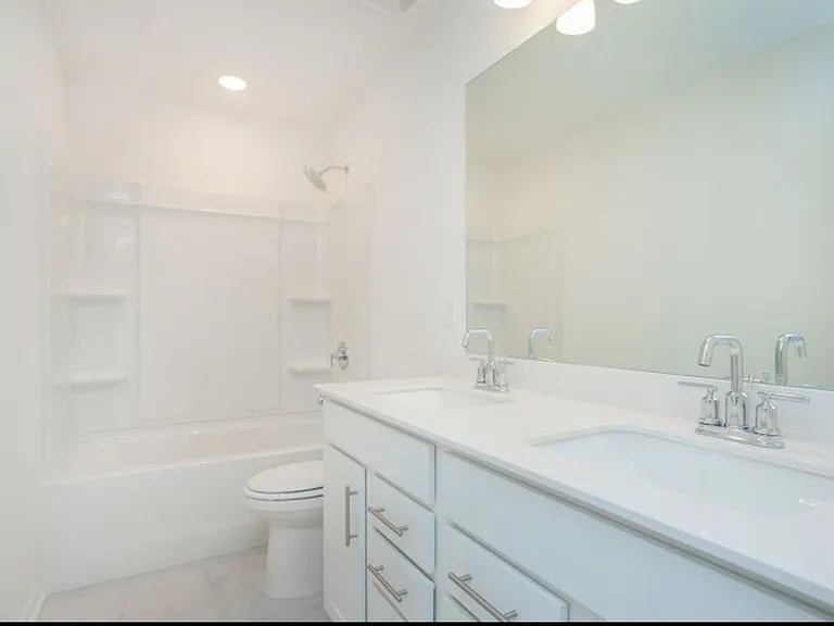 448 Jet Stream Dr — Photo 33