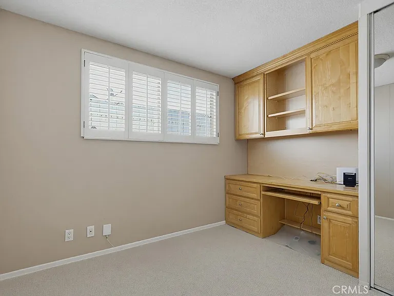 2705 E Jacaranda Ave — Photo 46