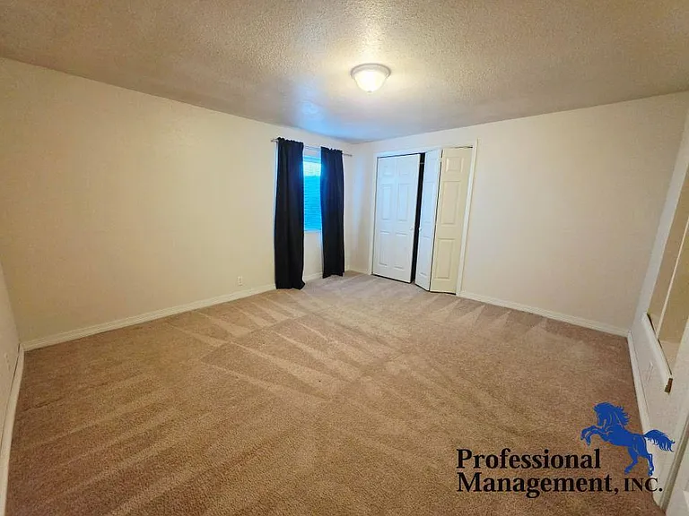 3914 Lasso Ln — Photo 8