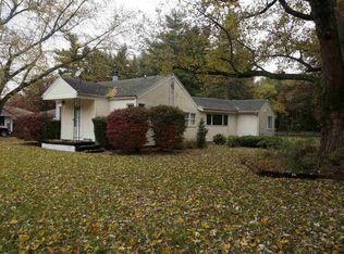 15319 Day Rd, Mishawaka, IN 46545