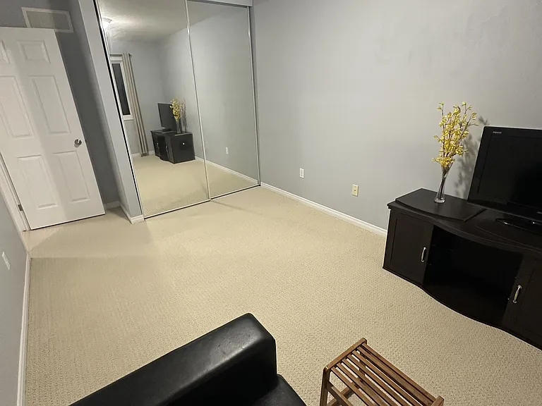 1625 Purser St #24 — Photo 30