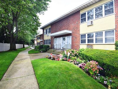 188 Farber Drive #188, West Babylon, NY, 11704