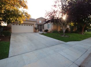 2392 Trenton Ave, Clovis, CA 93619