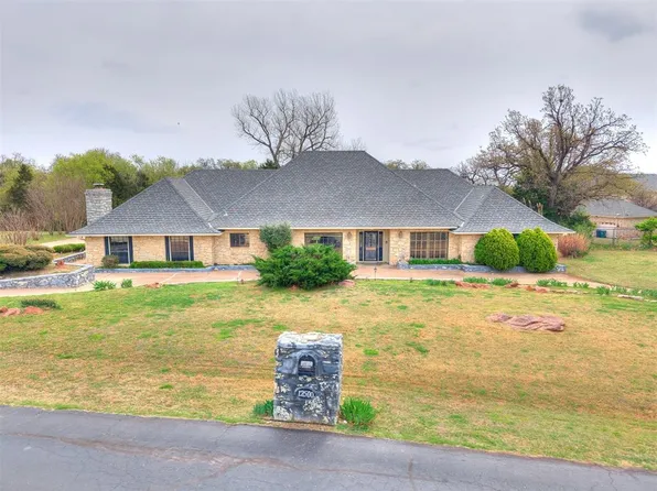 12500 Dutch Forest Pl, Edmond, OK 73013