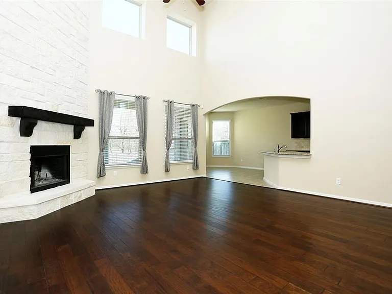 9702 Massanutten Ln — Photo 27