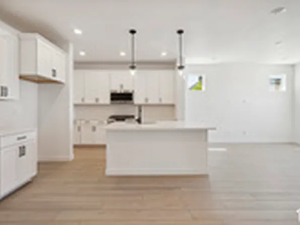 2861 S Tetzlaff Pl #32, West Valley City, UT 84128