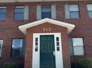 212 Zack Cir APT C, Jacksonville, NC 28540