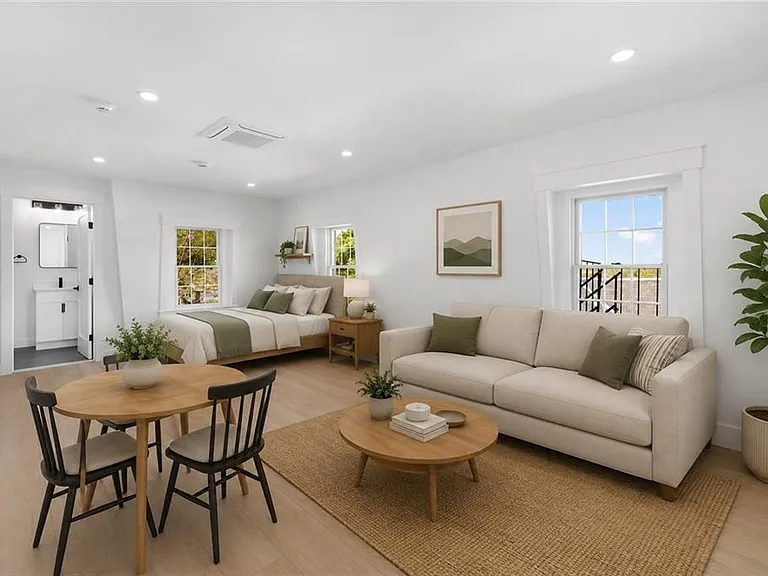 5 Melrose St #5 — Photo 4